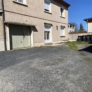 Appartement Equipe 2 + Jardin, Saix (Tarn)